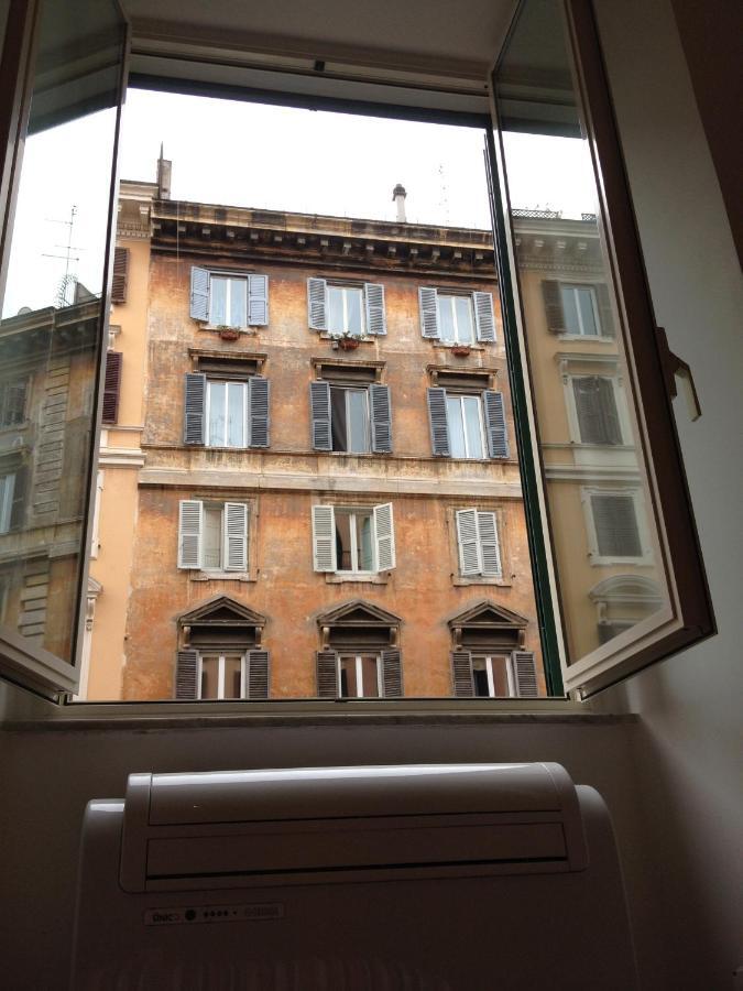 Lombardo Bed & Breakfast Roma Oda fotoğraf